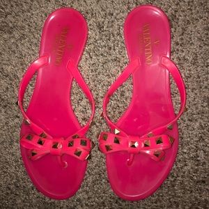 Valentino Garavani Rockstud Sandals!